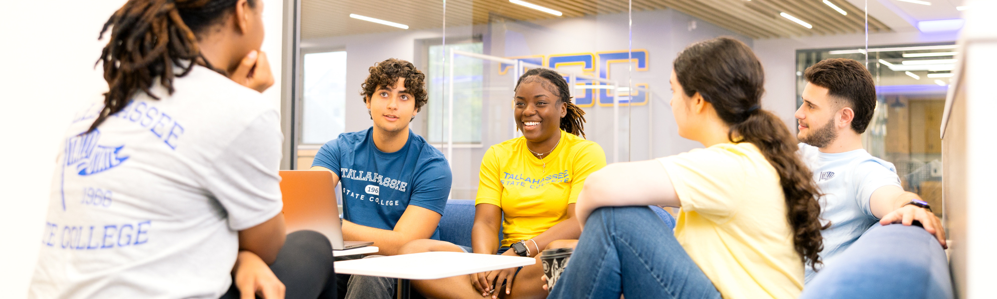 students using the innovation hub