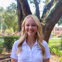 Mallory Leve Headshot